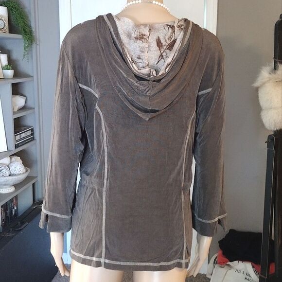 Coldwater Creek Women's Size Medium Stretchy Taupe Button up Jacket with Hoodie - Picture 2 of 13